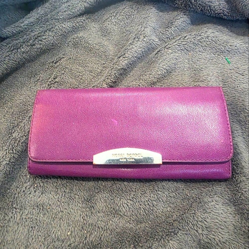 Henri Bendel West 57th Large Purple Leather Snap Wallet